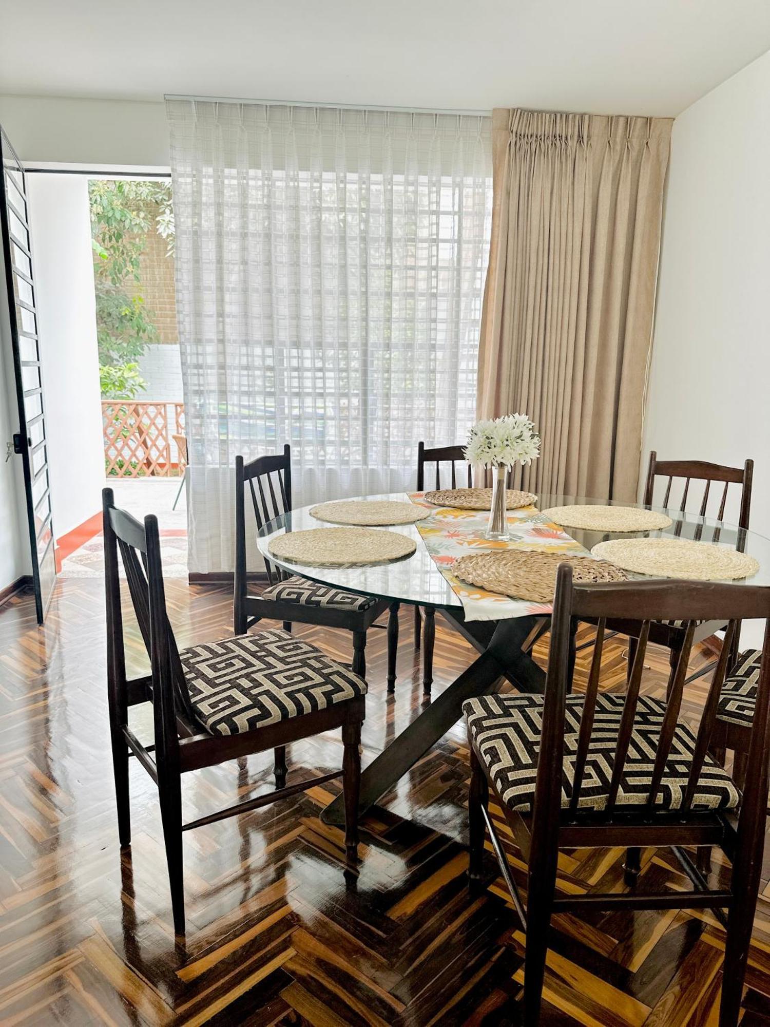 Casa Verde Jesus Maria - Zona Residencial Lima Bagian luar foto